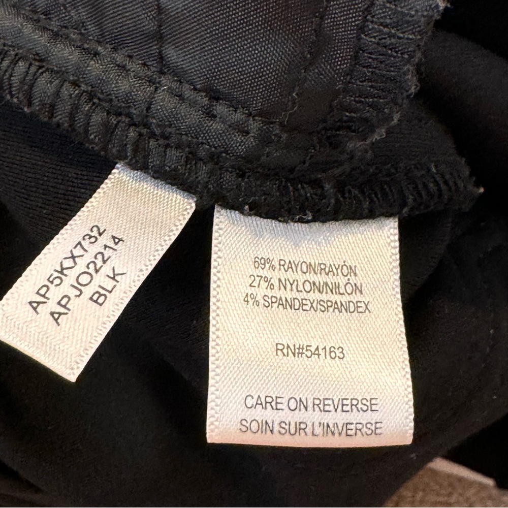 Andrew Marc 8 black dress pants.  Slim straight - Picture 2 of 11
